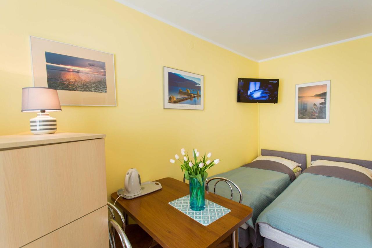 Pod Lipami Hotel Puck Ngoại thất bức ảnh